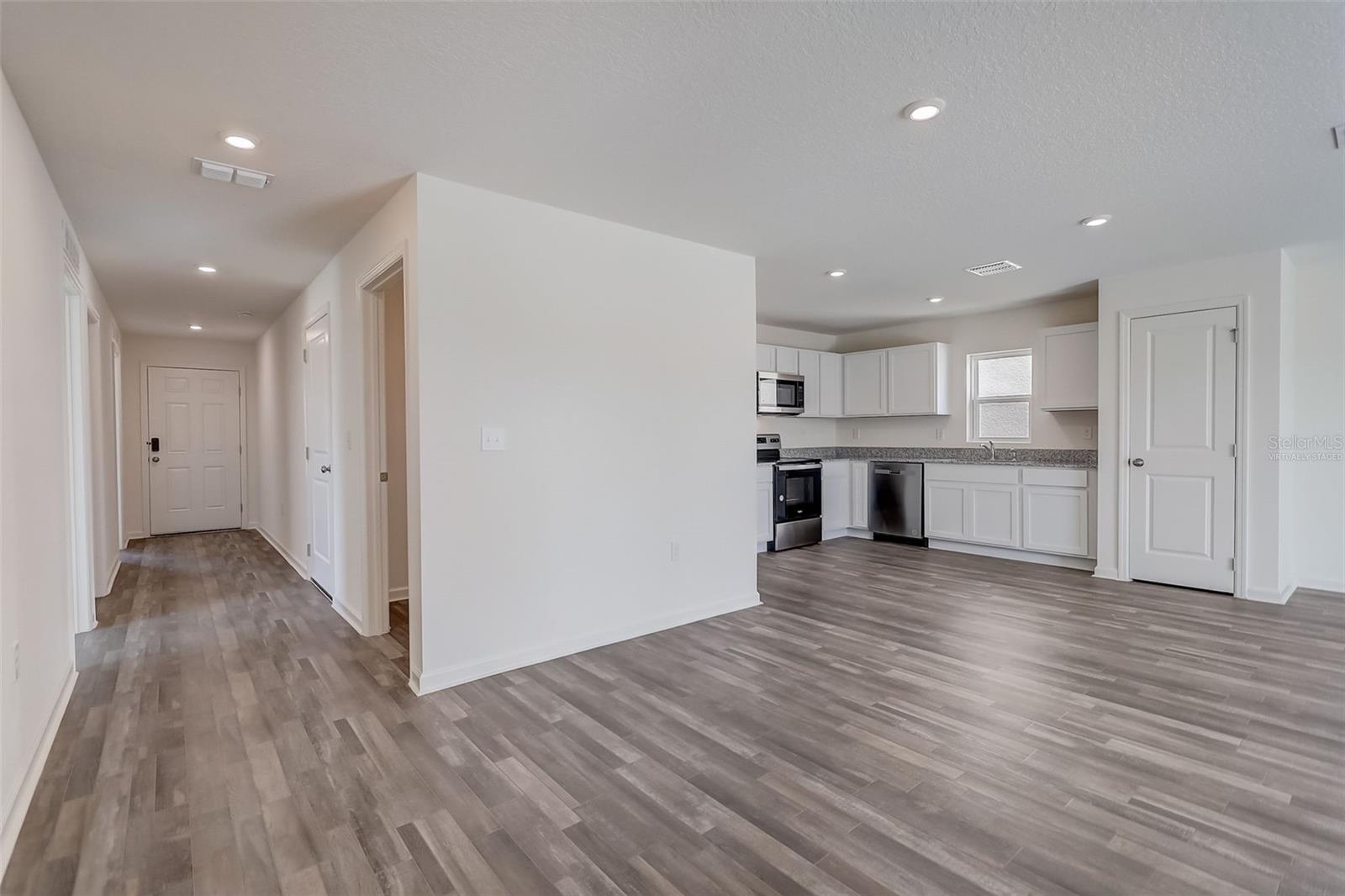Image 4 of 26 For 2359 Oklahoma Drive