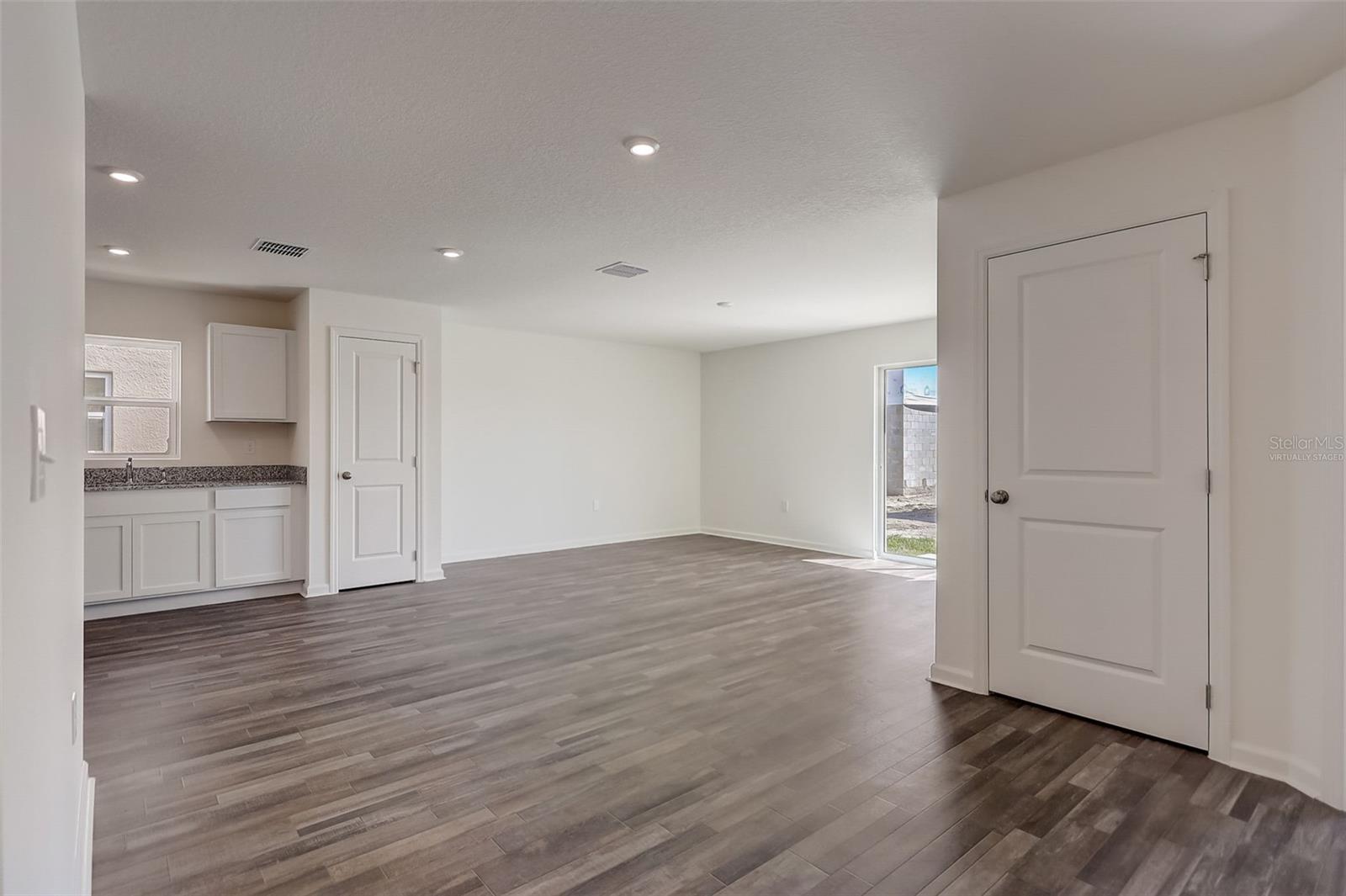 Image 5 of 26 For 2359 Oklahoma Drive
