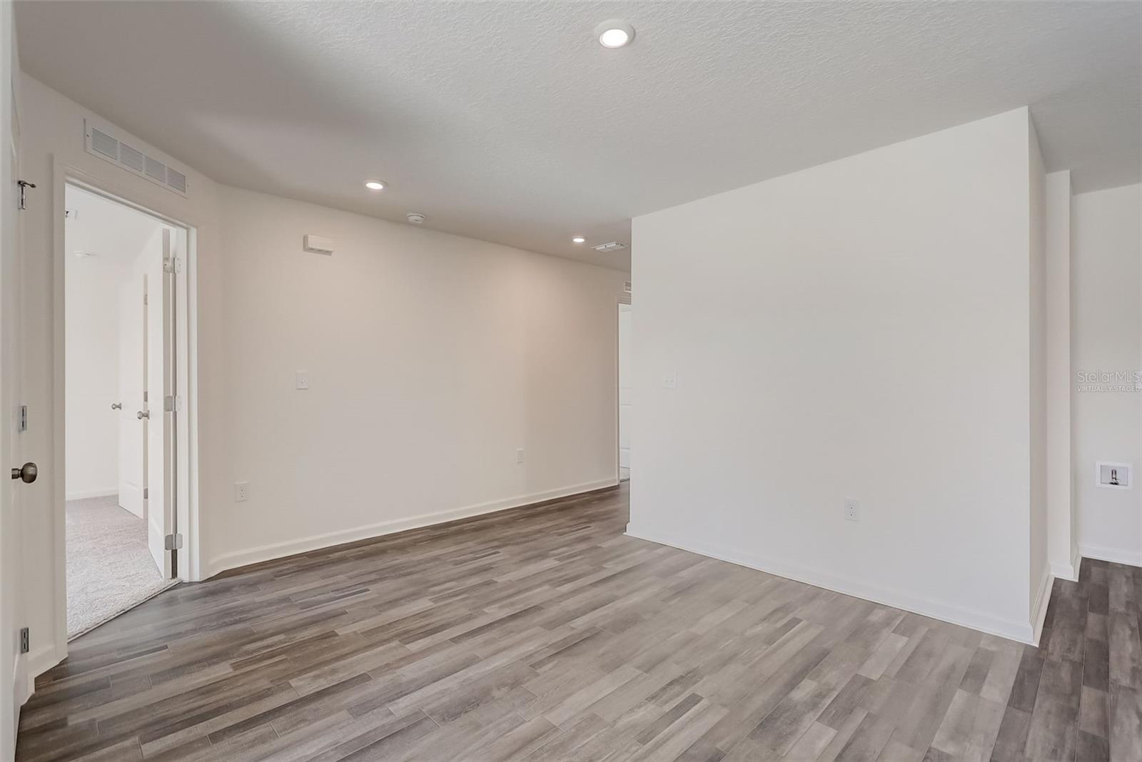 Image 6 of 26 For 2359 Oklahoma Drive