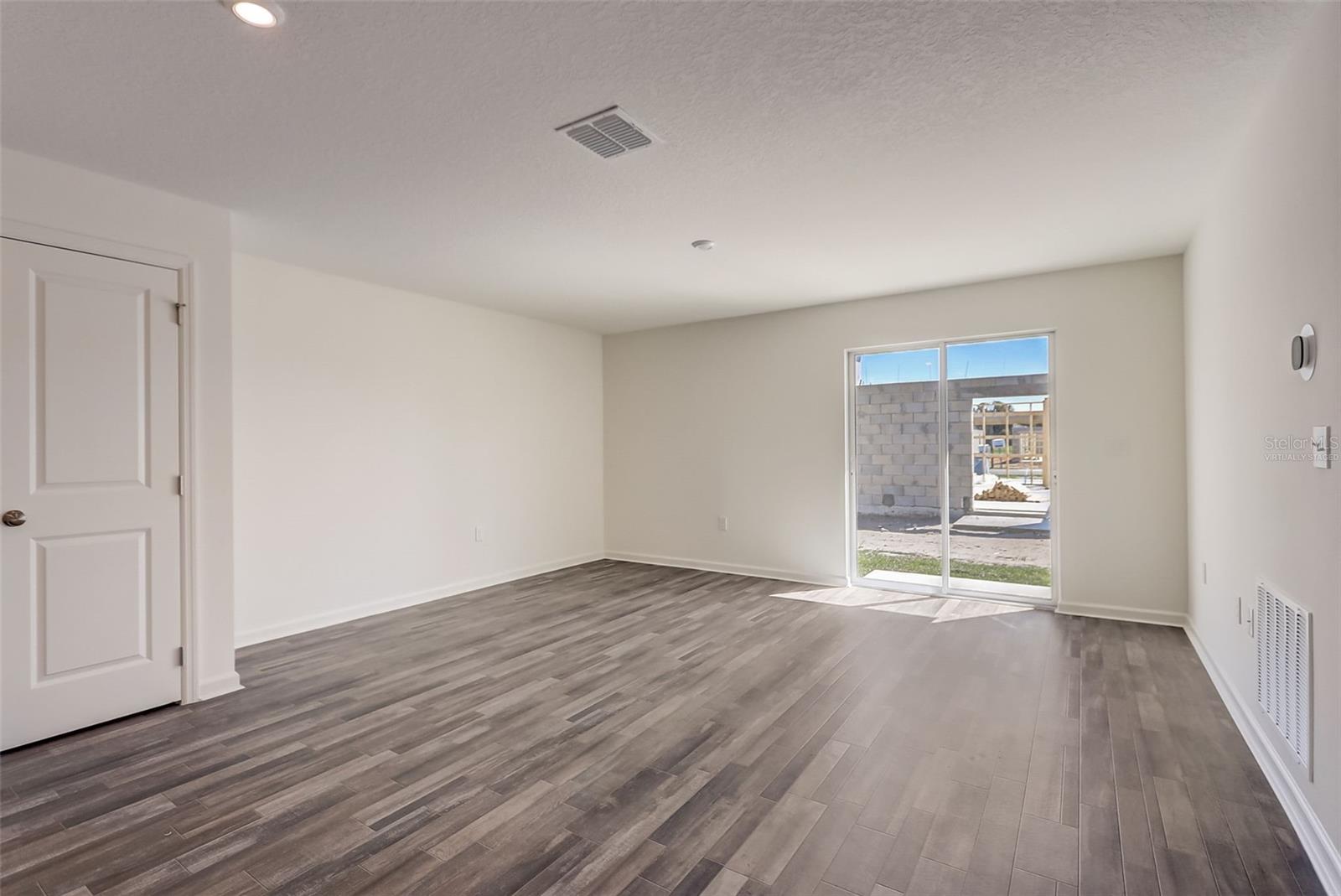 Image 7 of 26 For 2359 Oklahoma Drive