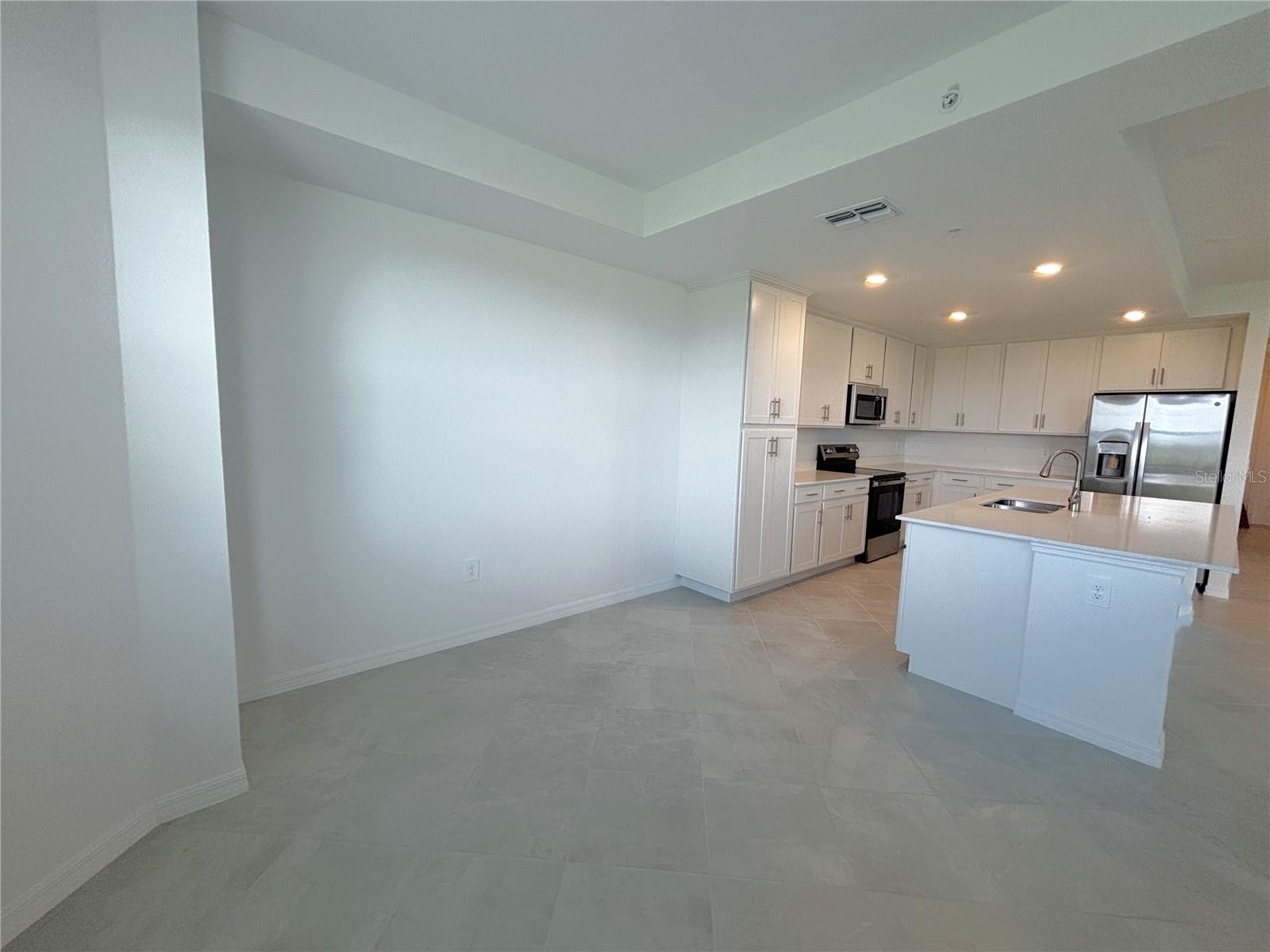 Image 7 of 23 For 17625 Opal Sand Drive 202