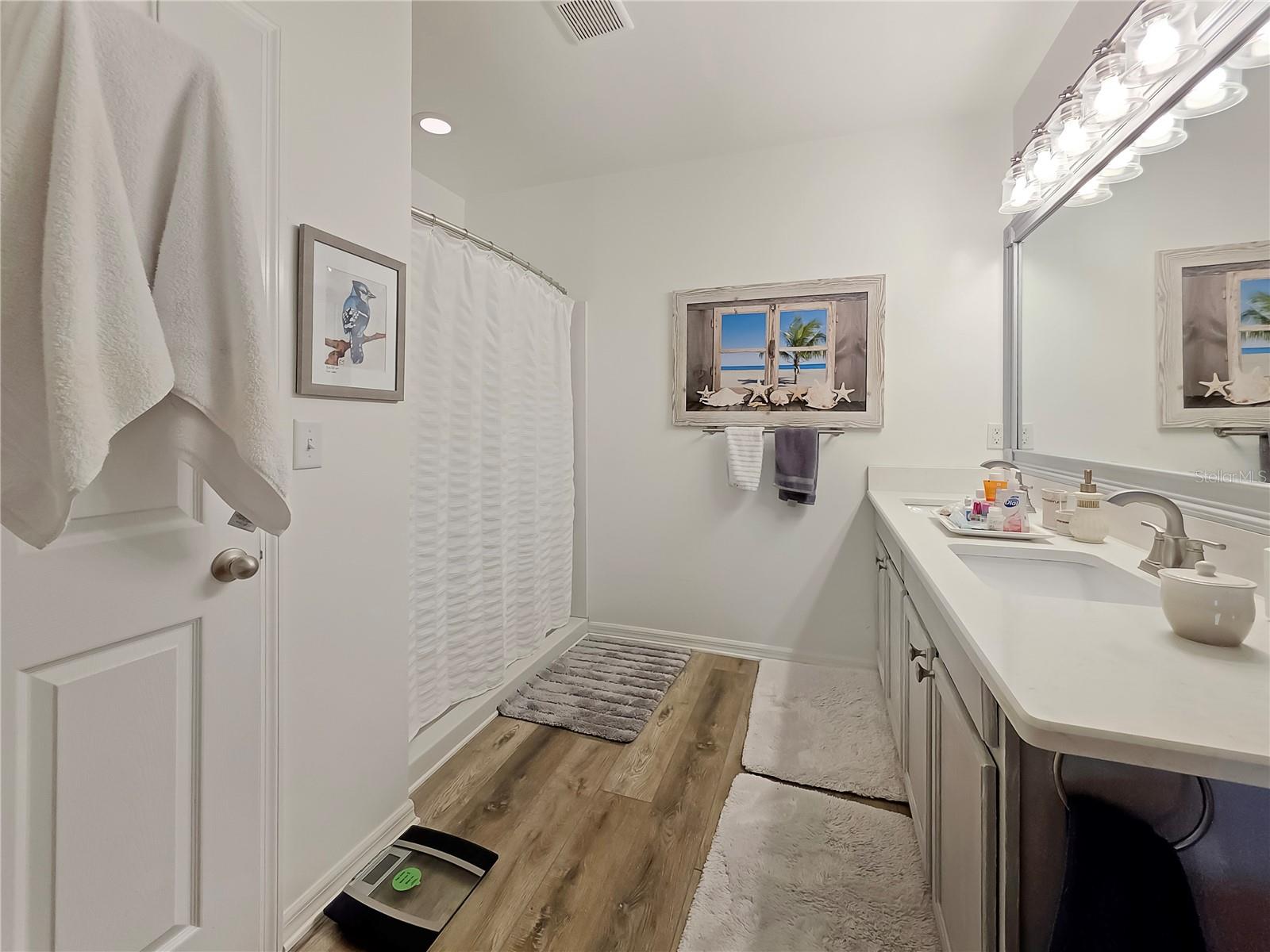 Image 26 of 48 For 7292 Mikasa Drive