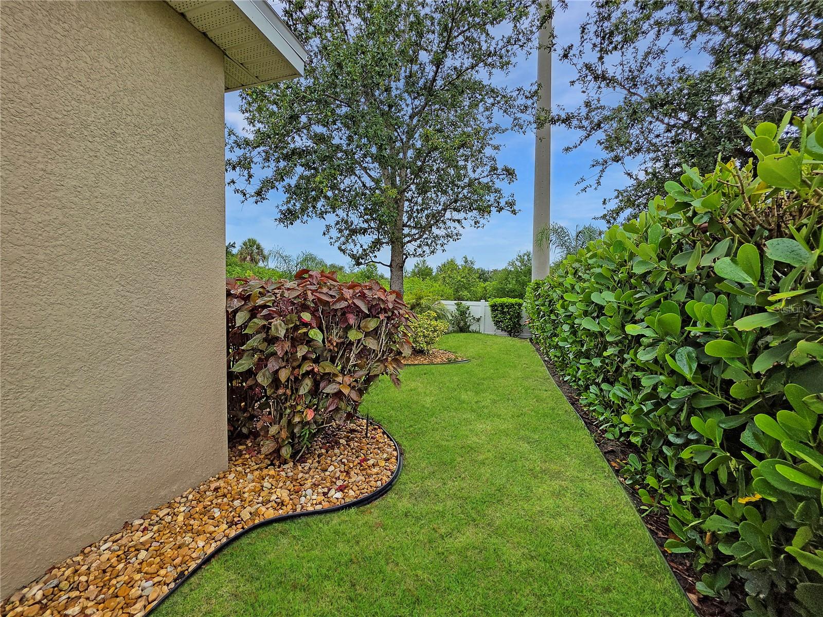 Image 7 of 48 For 7292 Mikasa Drive