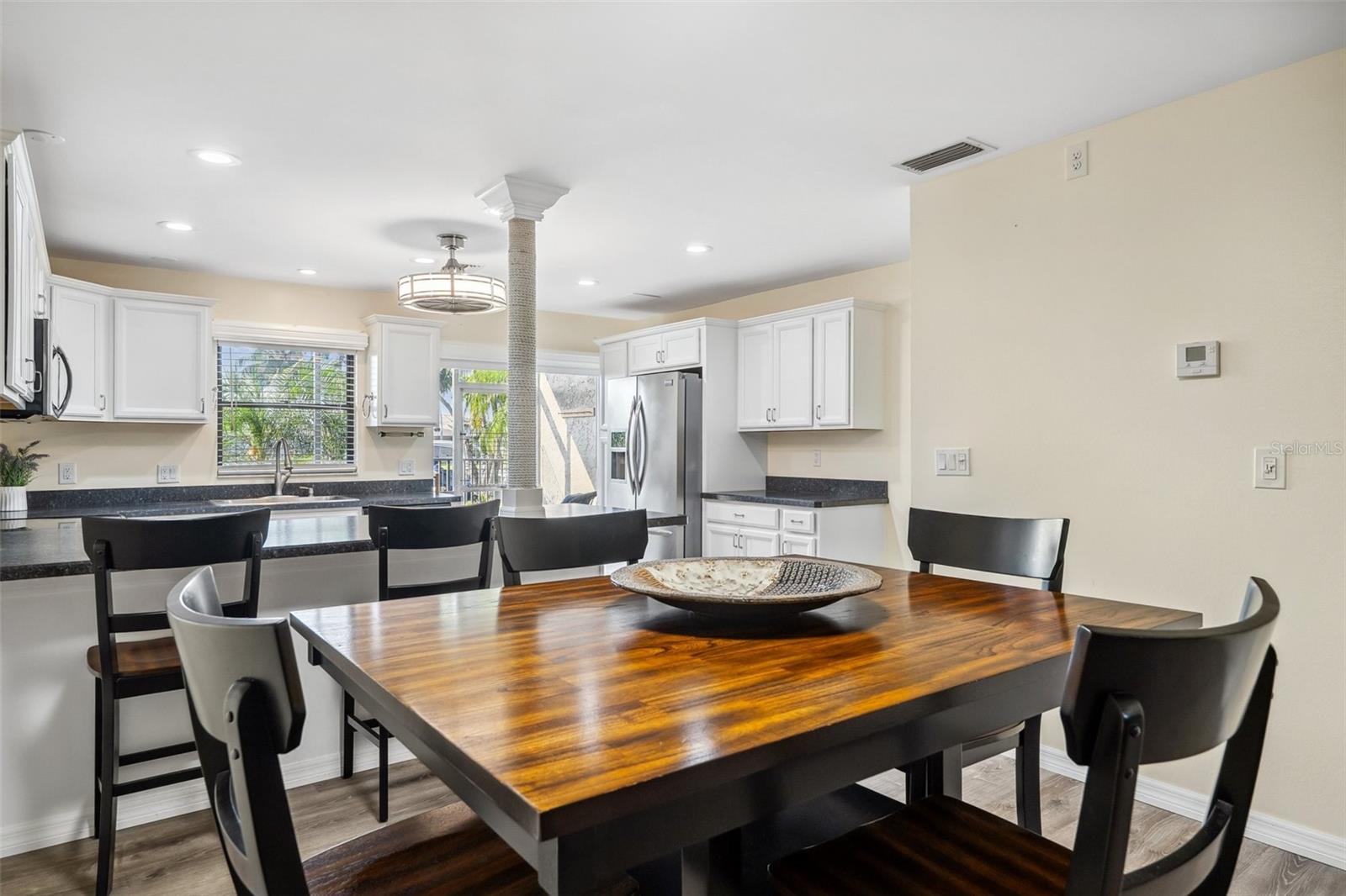 Image 15 of 47 For 4803 Santa Barbara Court 5