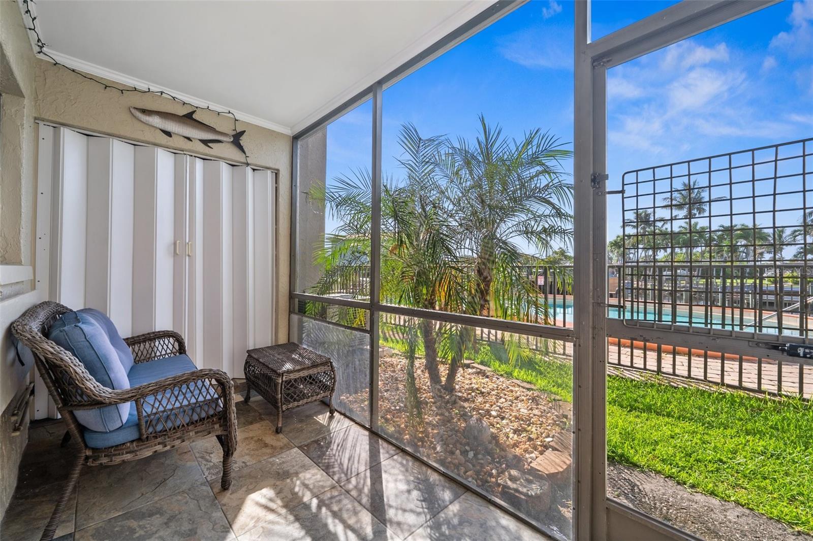 Image 22 of 47 For 4803 Santa Barbara Court 5
