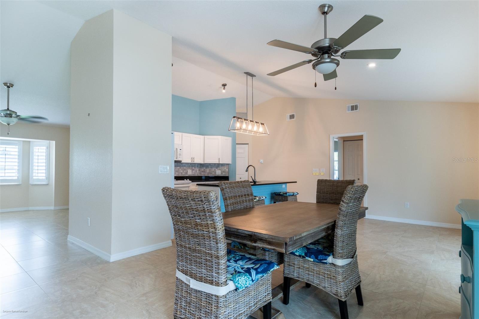 Image 15 of 54 For 18646 Kerrville Circle