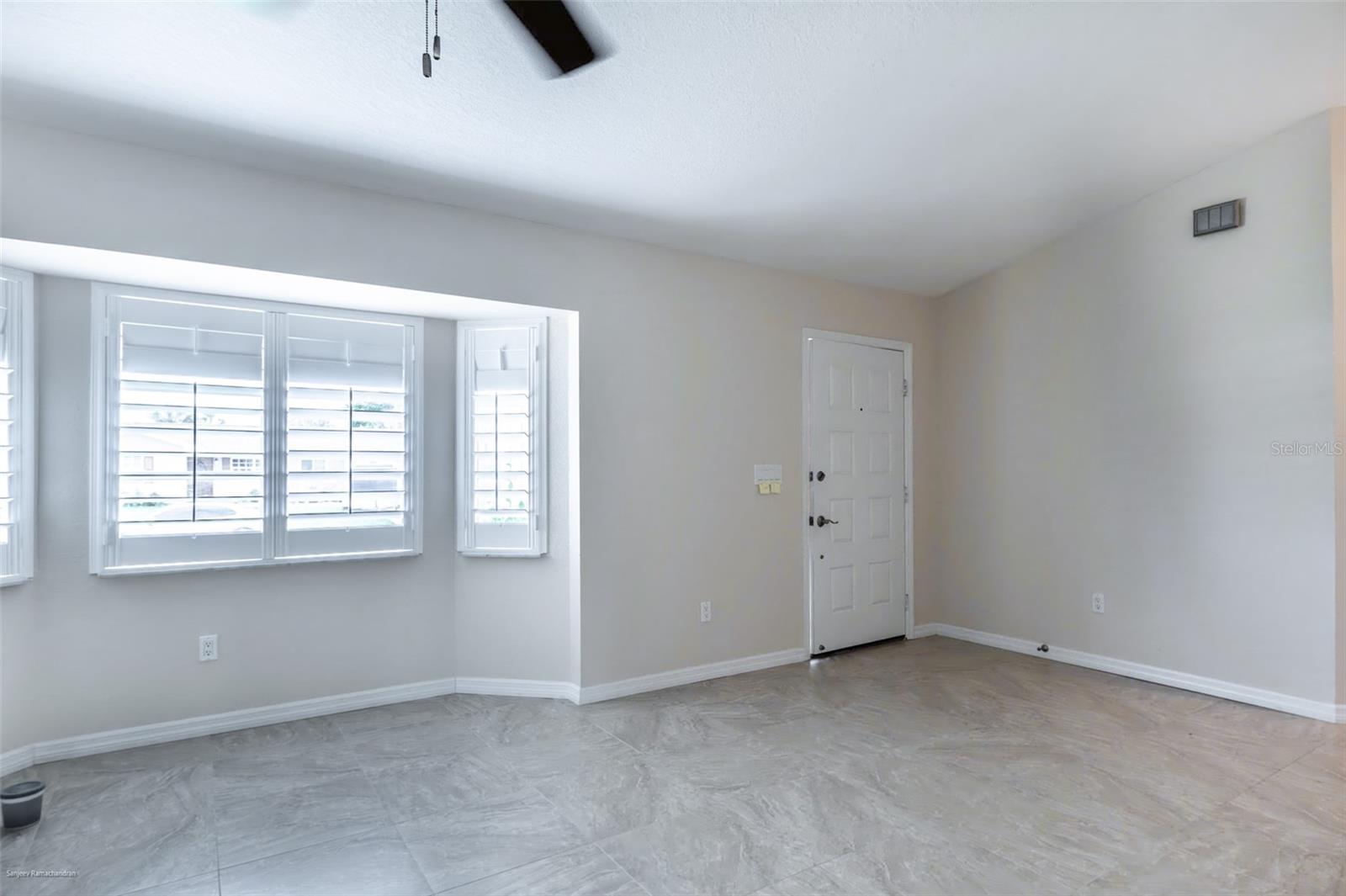 Image 17 of 54 For 18646 Kerrville Circle