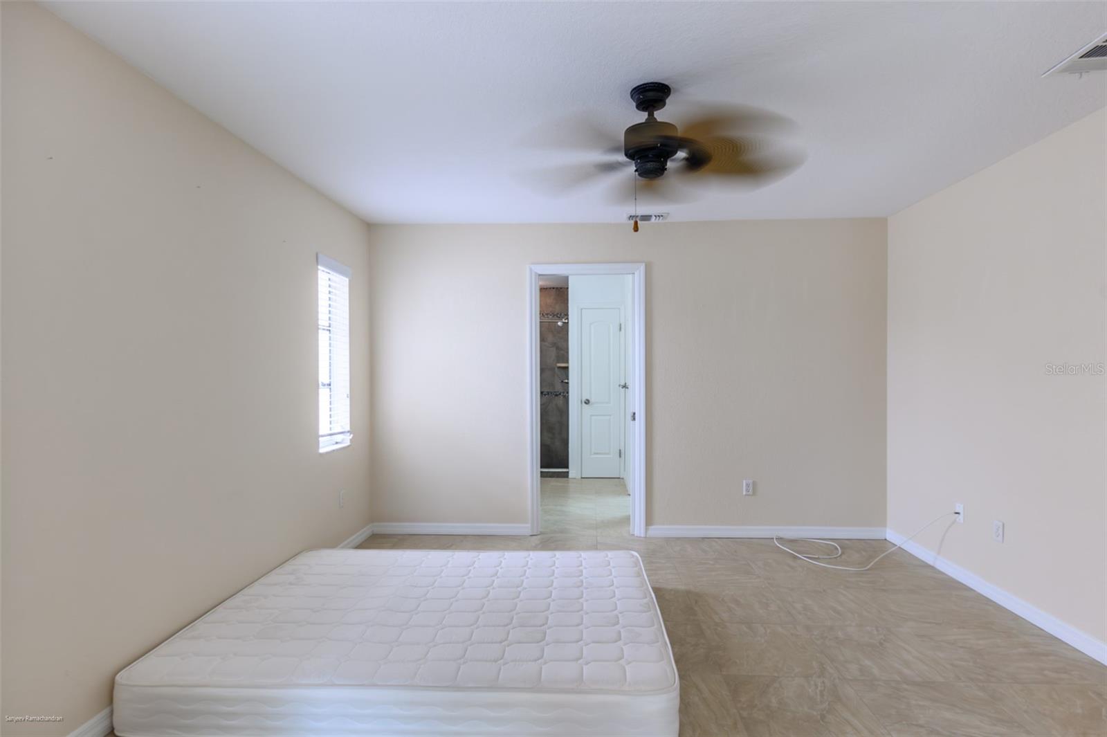 Image 23 of 54 For 18646 Kerrville Circle