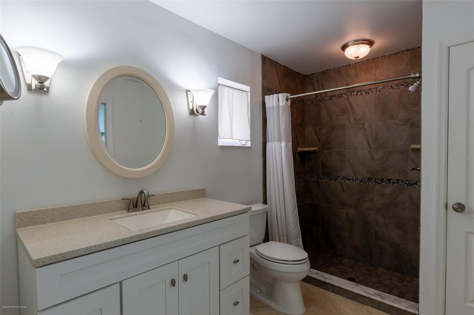 Image 27 of 54 For 18646 Kerrville Circle