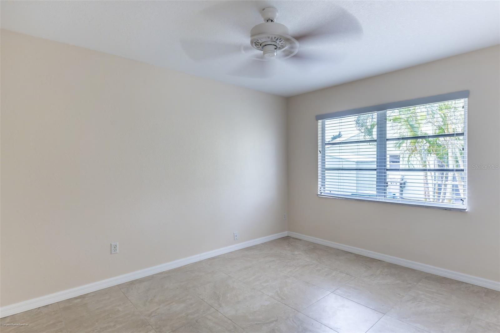 Image 34 of 54 For 18646 Kerrville Circle