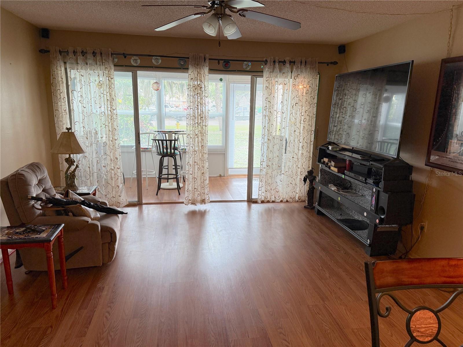 Image 19 of 44 For 21260 Brinson Avenue 110
