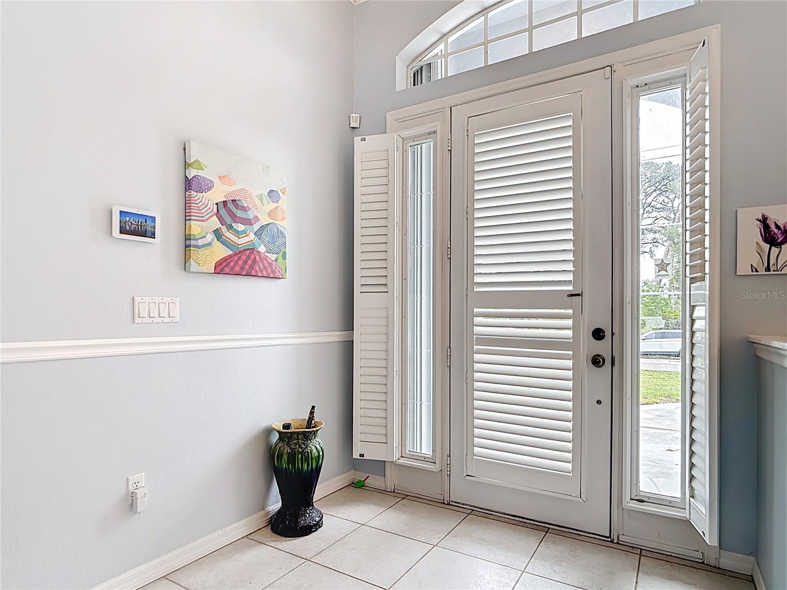 Image 4 of 49 For 1007 Comstock Street