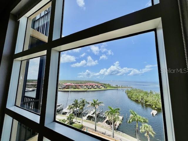 Image 33 of 81 For 3321 Sunset Key Circle 603