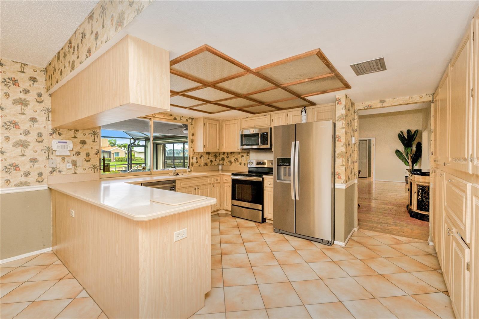 Image 7 of 38 For 2160 Aqui Esta Drive