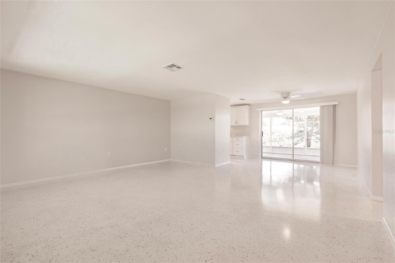 Image 15 of 54 For 444 Edgewood Road