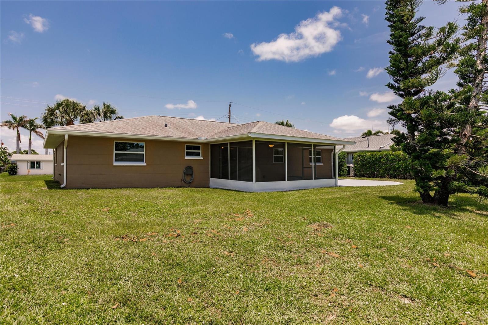 Image 41 of 54 For 444 Edgewood Road