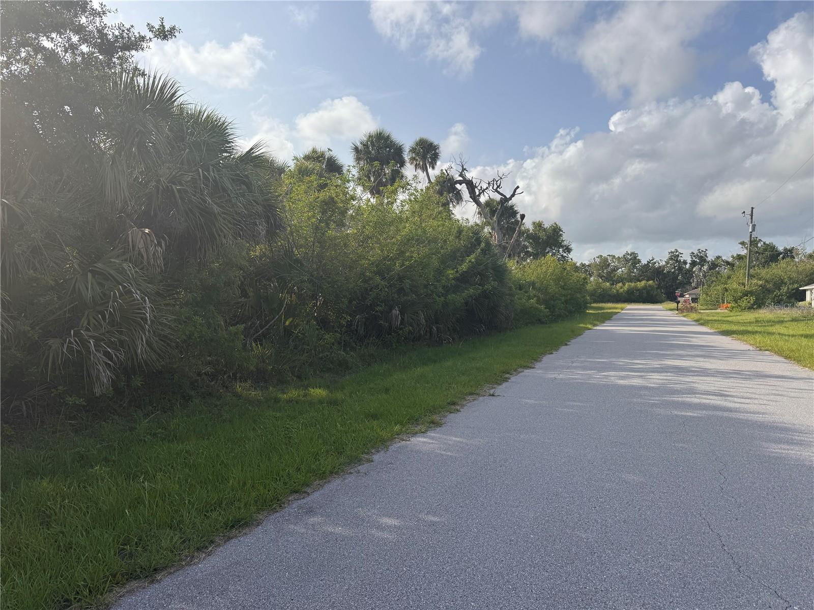 Image 10 of 10 For 141 Garland Way