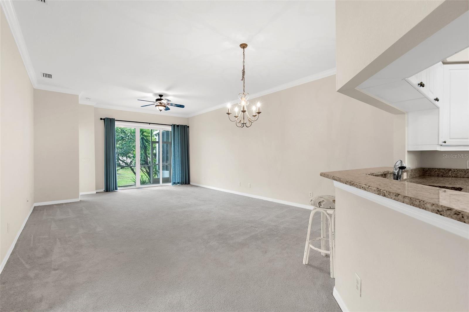 Image 11 of 24 For 10316 Hebblewhite