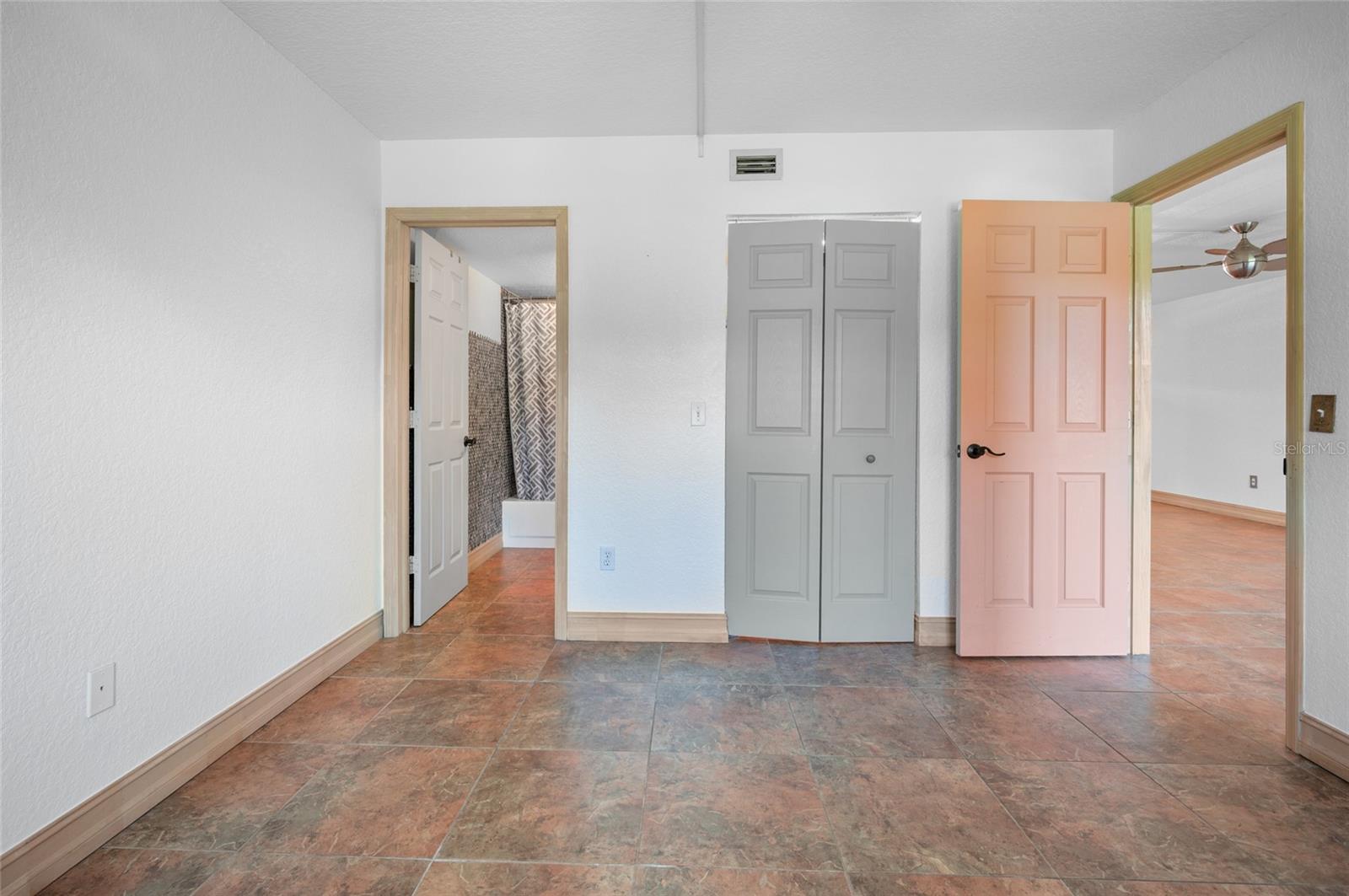 Image 18 of 28 For 25050 Sandhill Boulevard A2
