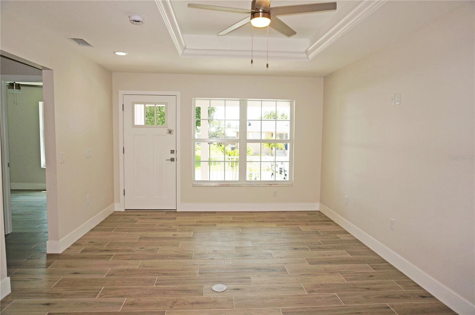 Image 5 of 36 For 2926 Vasco Street 112