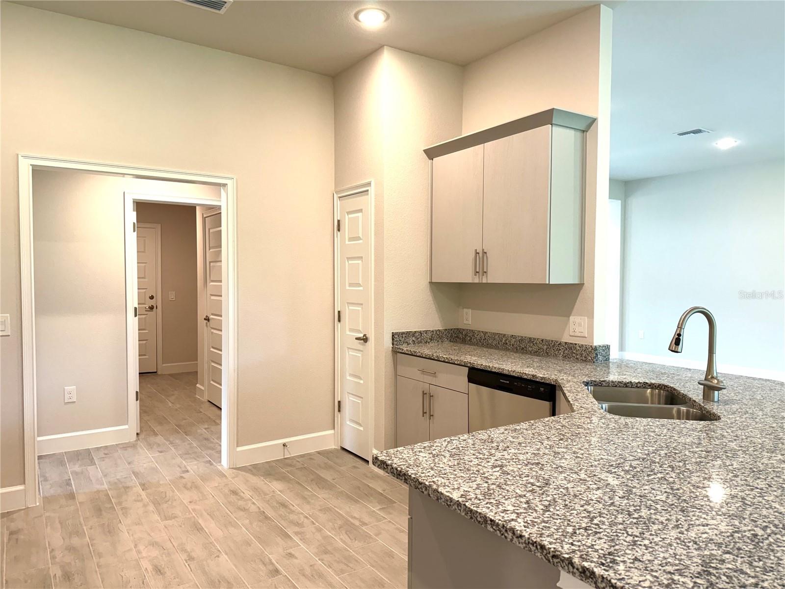 Image 12 of 28 For 9461 Migue Circle