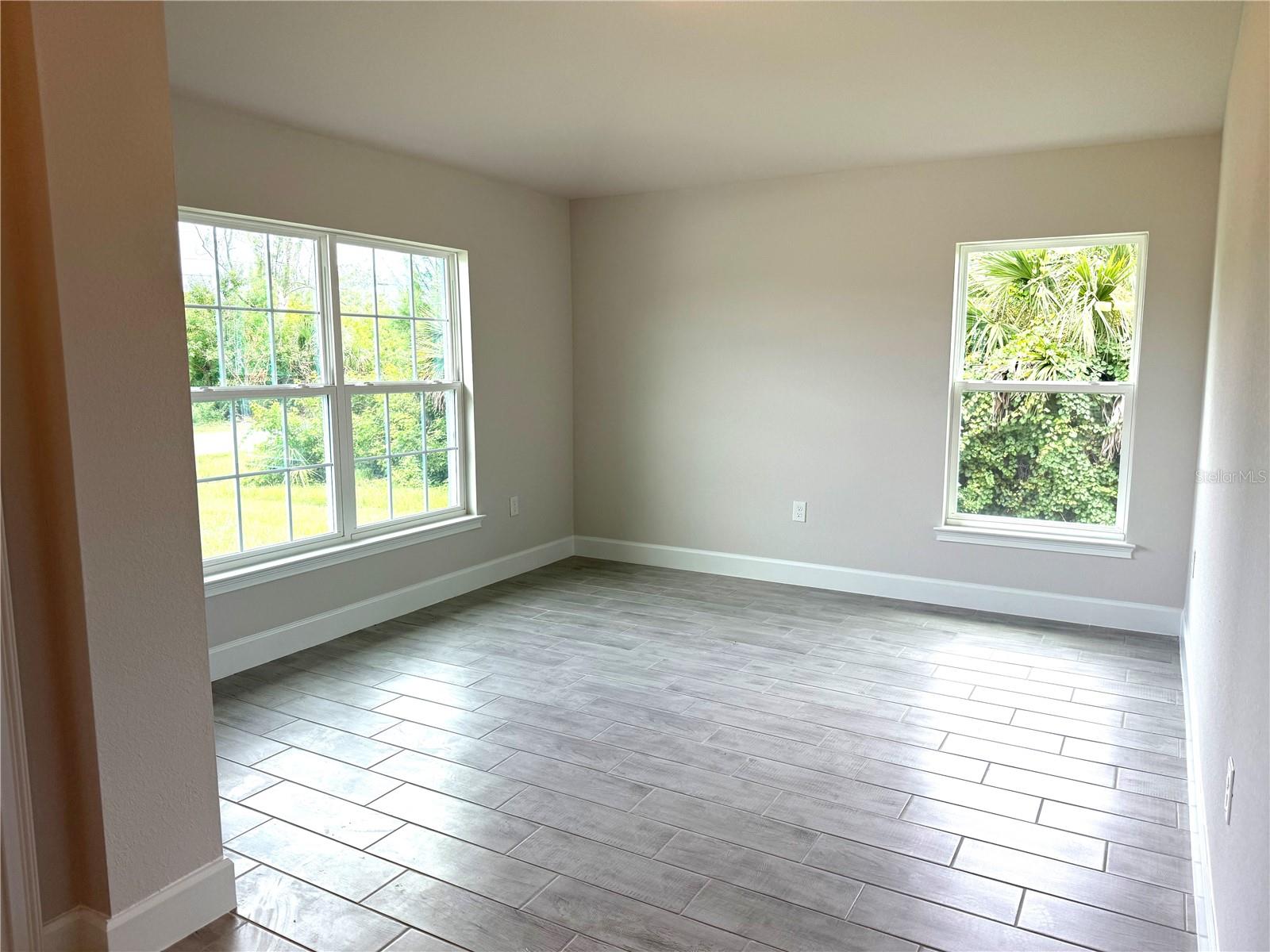 Image 6 of 28 For 9461 Migue Circle