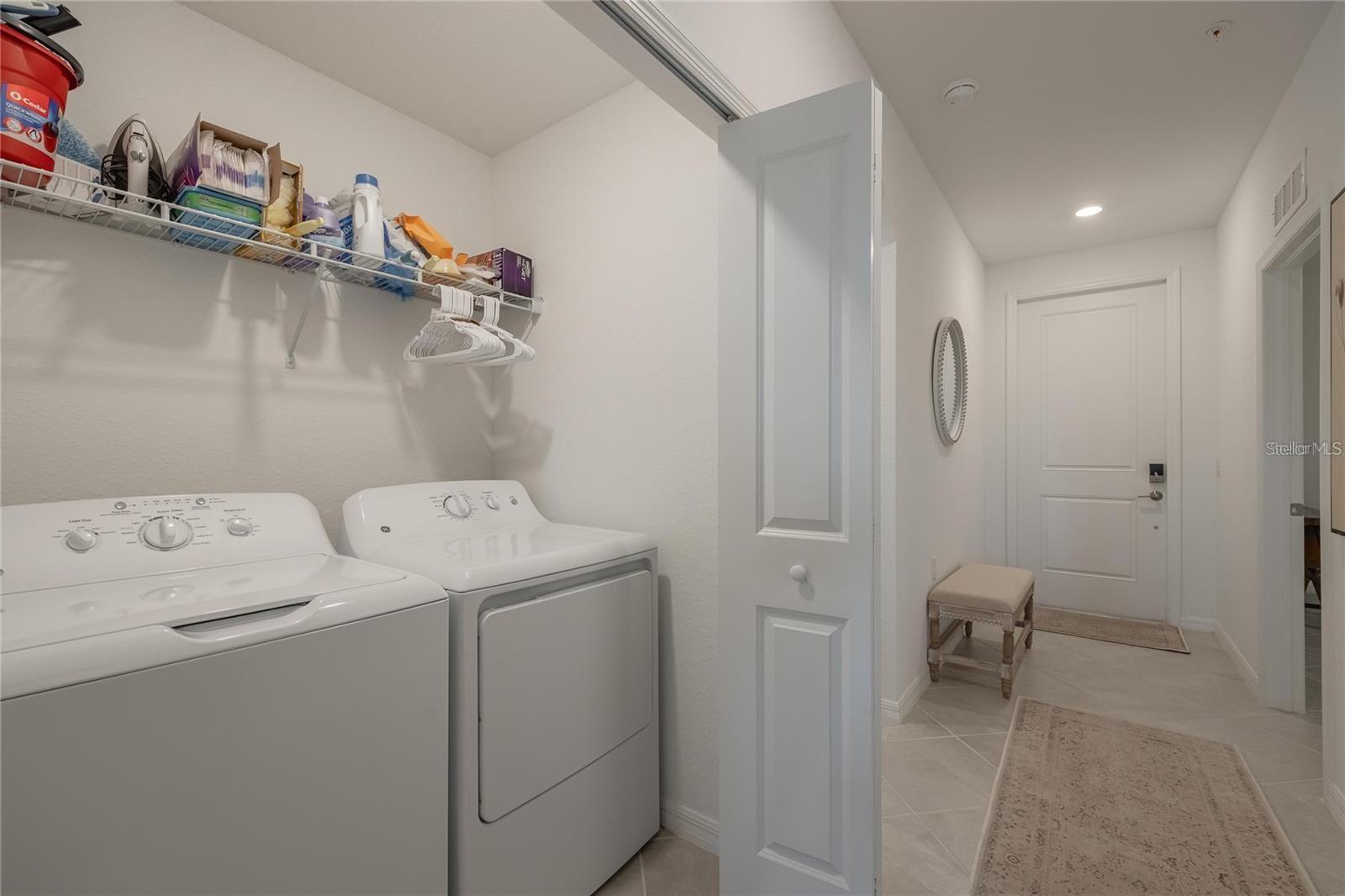 Image 31 of 39 For 14141 Heritage Landing Boulevard 912