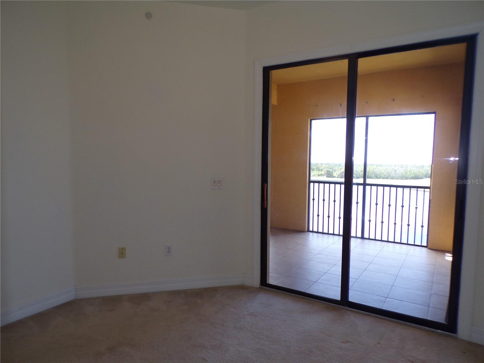 Image 11 of 33 For 97 Vivante Boulevard 9749