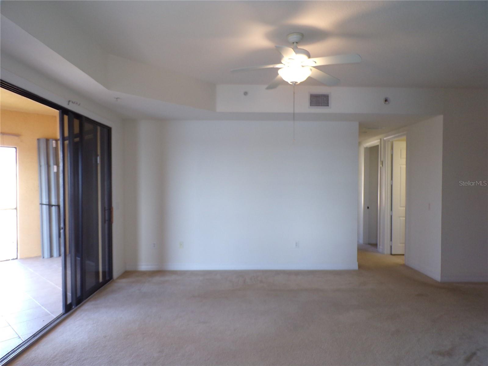 Image 27 of 33 For 97 Vivante Boulevard 9749