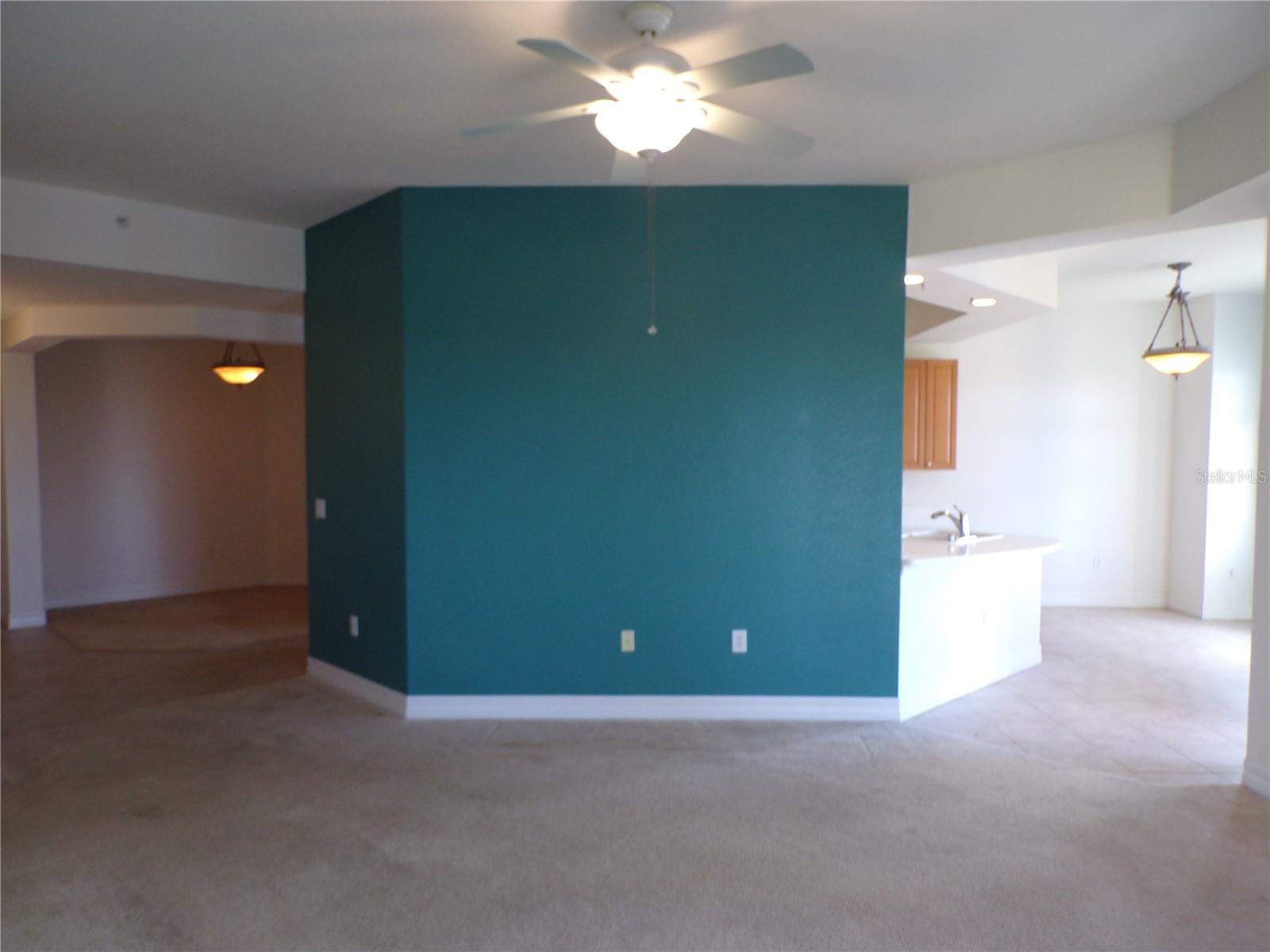 Image 5 of 33 For 97 Vivante Boulevard 9749