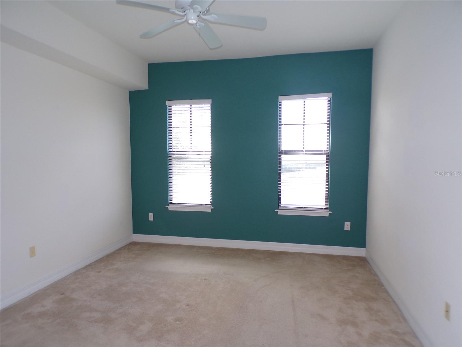 Image 9 of 33 For 97 Vivante Boulevard 9749