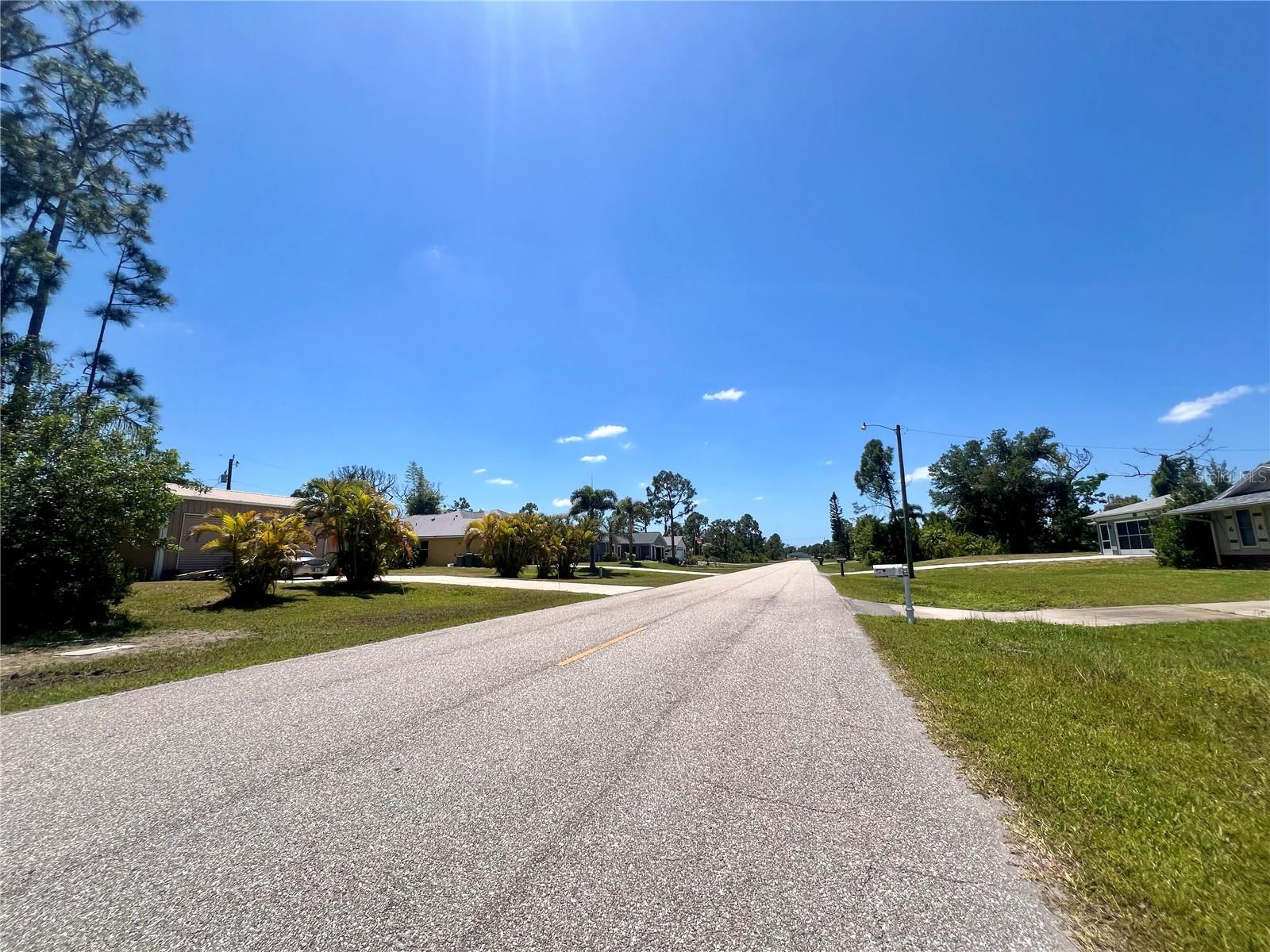 Image 3 of 4 For 6361 David Boulevard