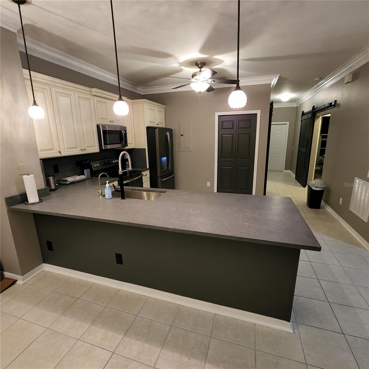 Image 3 of 25 For 3500 Mondovi Court 321
