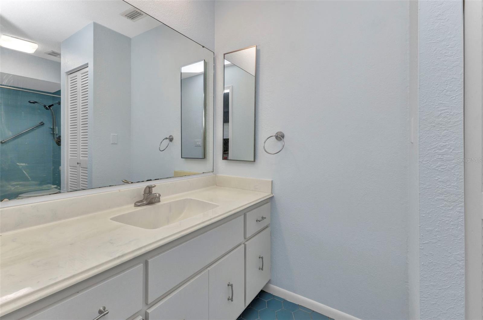 Image 20 of 46 For 4509 Wynkoop Circle