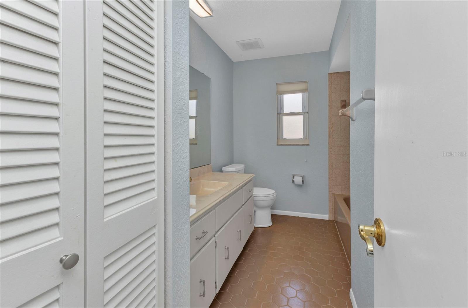 Image 25 of 46 For 4509 Wynkoop Circle
