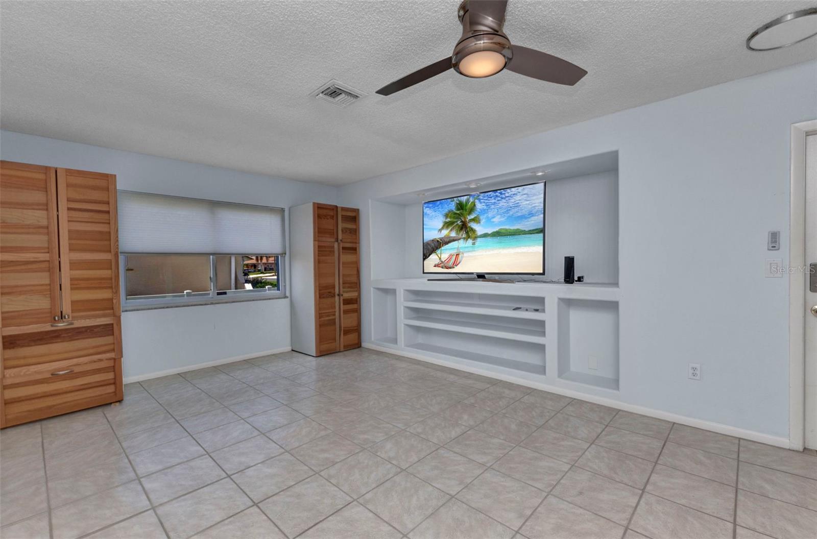 Image 4 of 46 For 4509 Wynkoop Circle