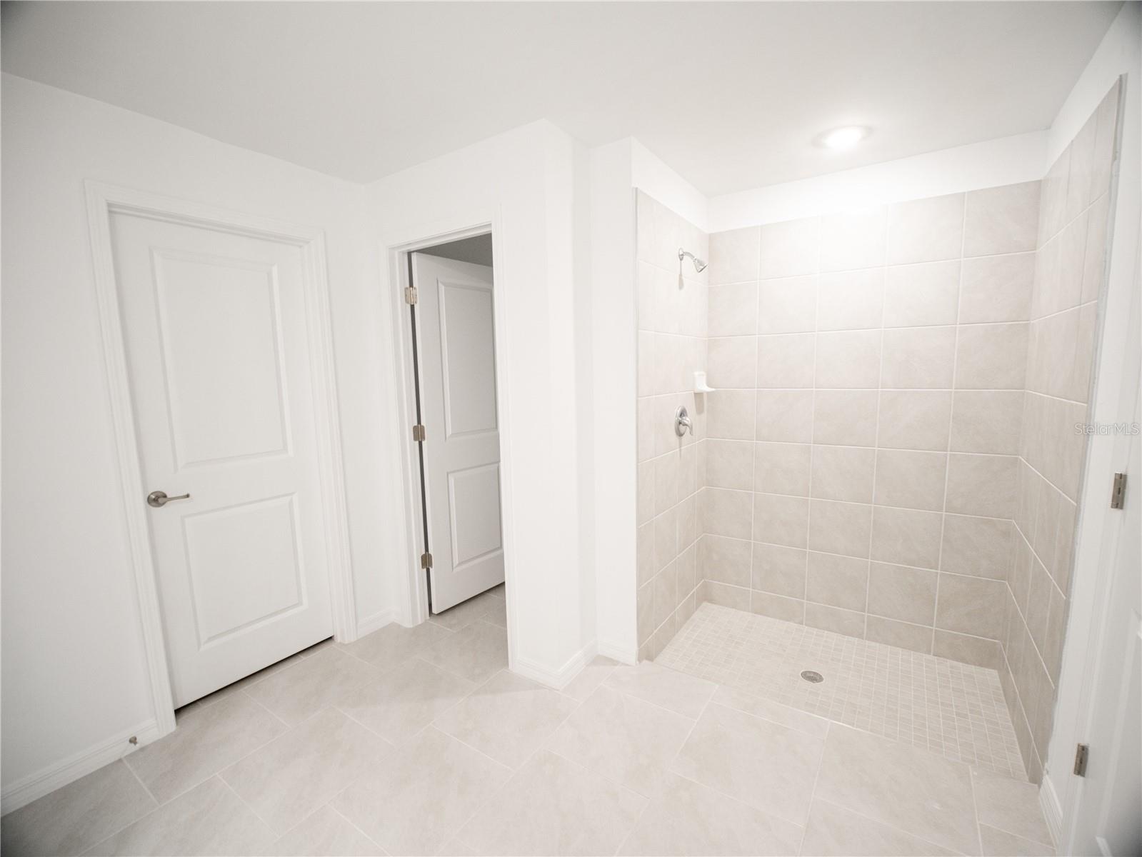 Image 12 of 24 For 1124 Dorchester Street