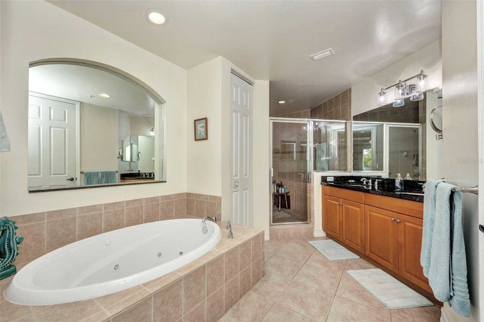Image 29 of 92 For 90 Vivante Boulevard 202