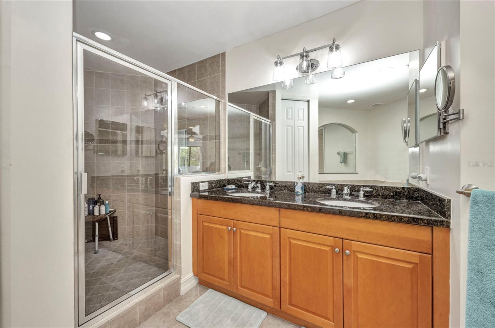 Image 31 of 92 For 90 Vivante Boulevard 202