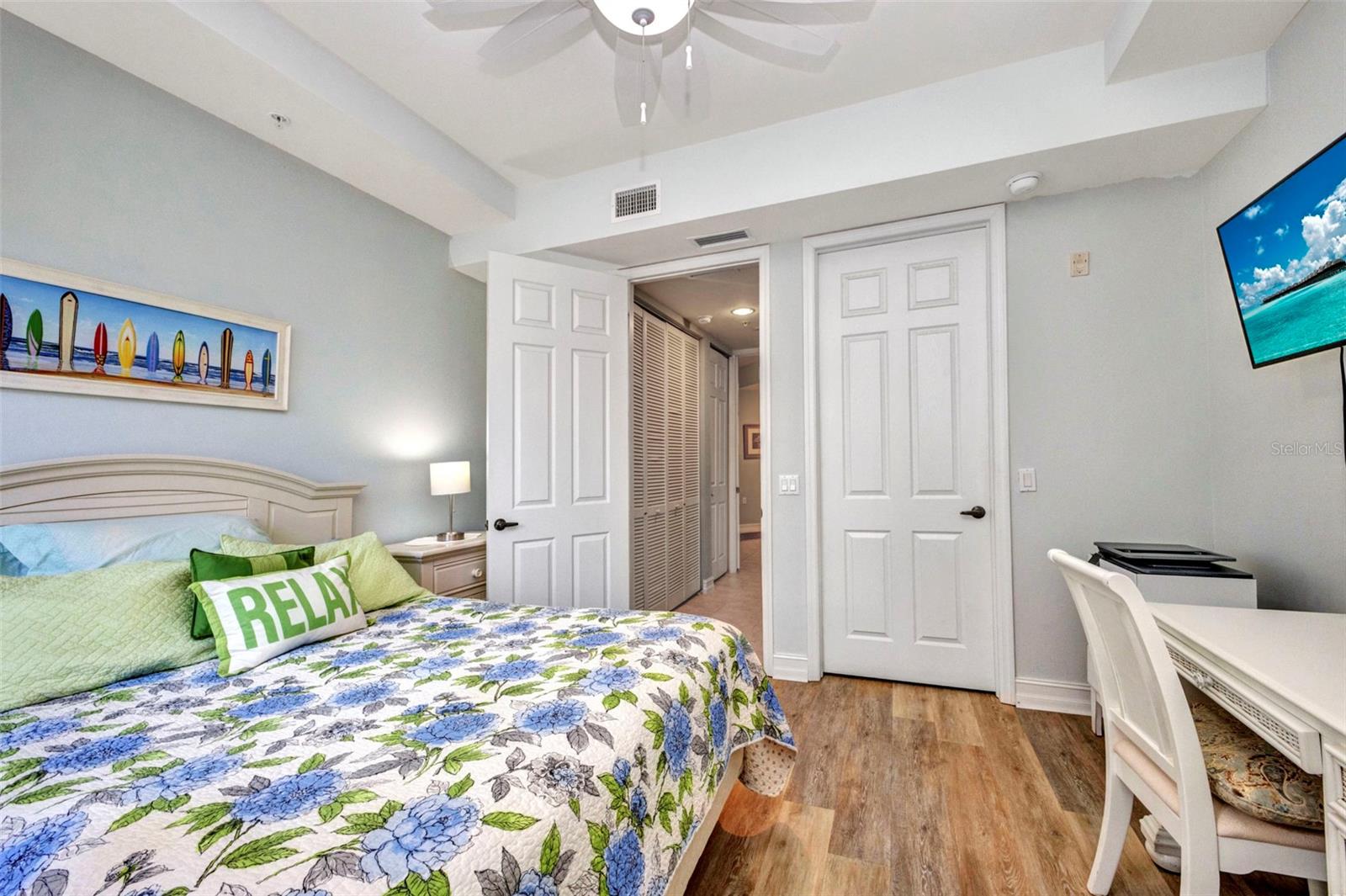 Image 35 of 92 For 90 Vivante Boulevard 202