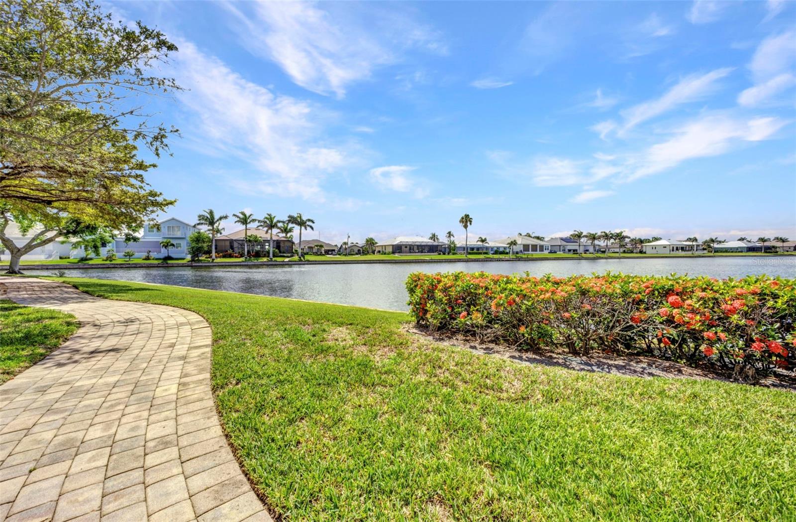 Image 60 of 92 For 90 Vivante Boulevard 202