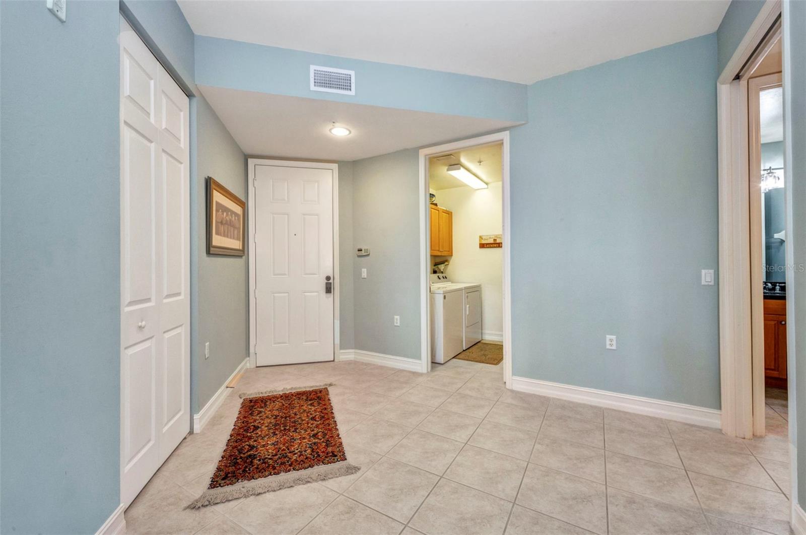 Image 7 of 92 For 90 Vivante Boulevard 202