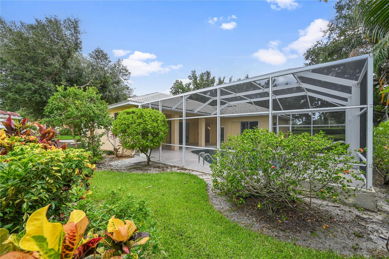 Image 35 of 42 For 11810 Woodshire Circle