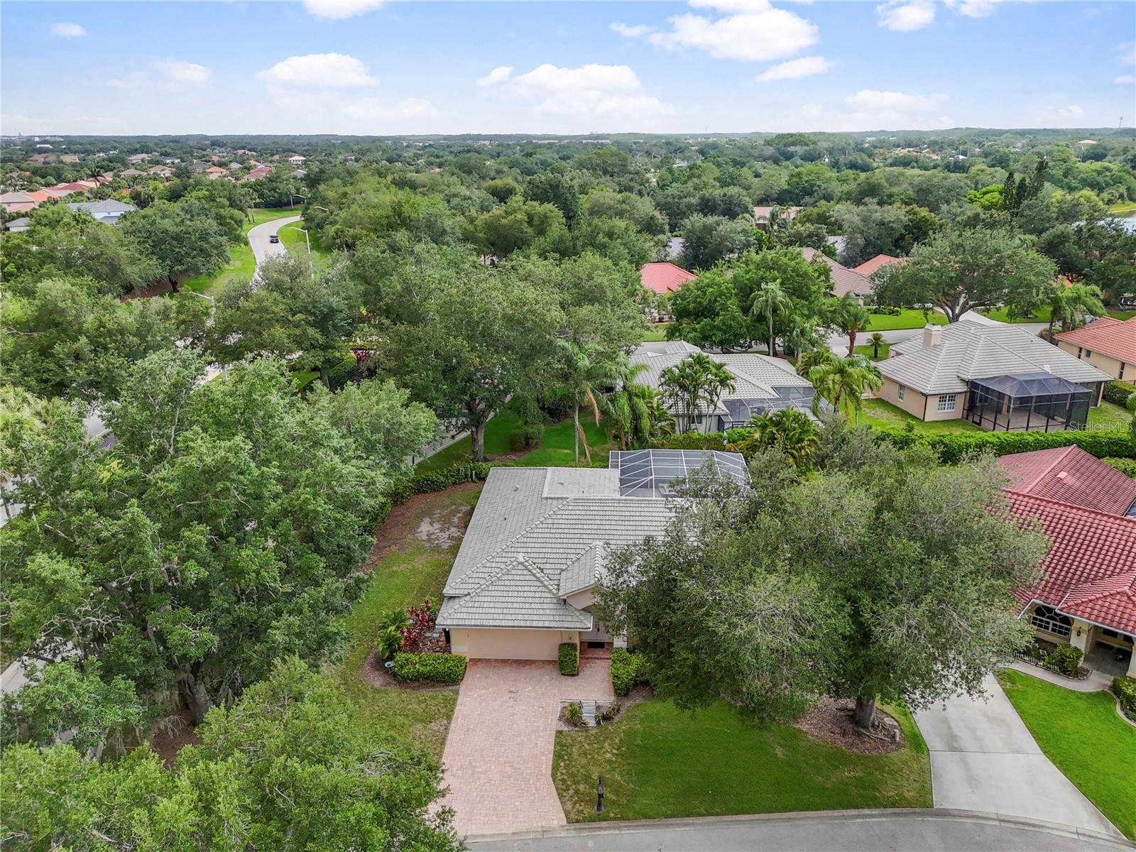 Image 38 of 42 For 11810 Woodshire Circle