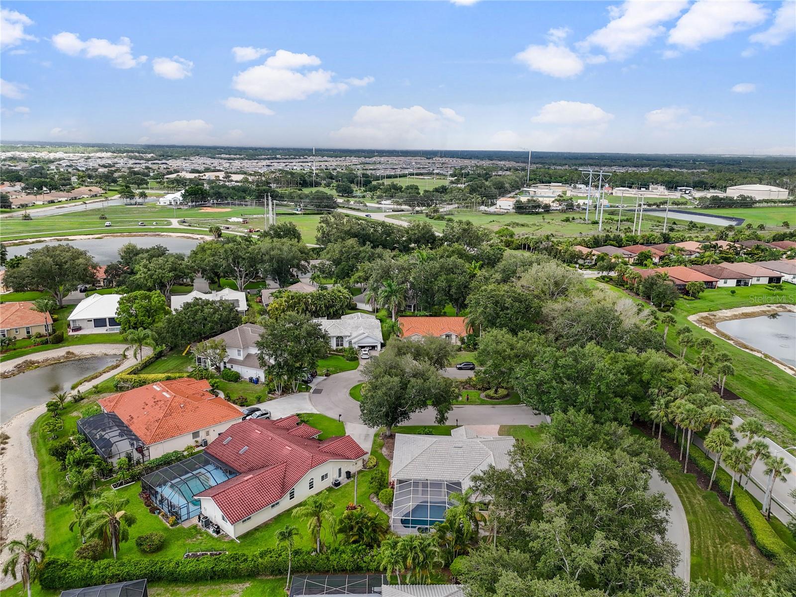 Image 41 of 42 For 11810 Woodshire Circle