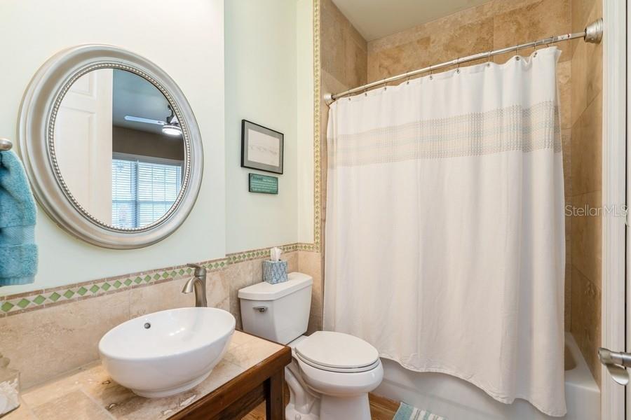 Image 12 of 36 For 7424 Acorn Boulevard