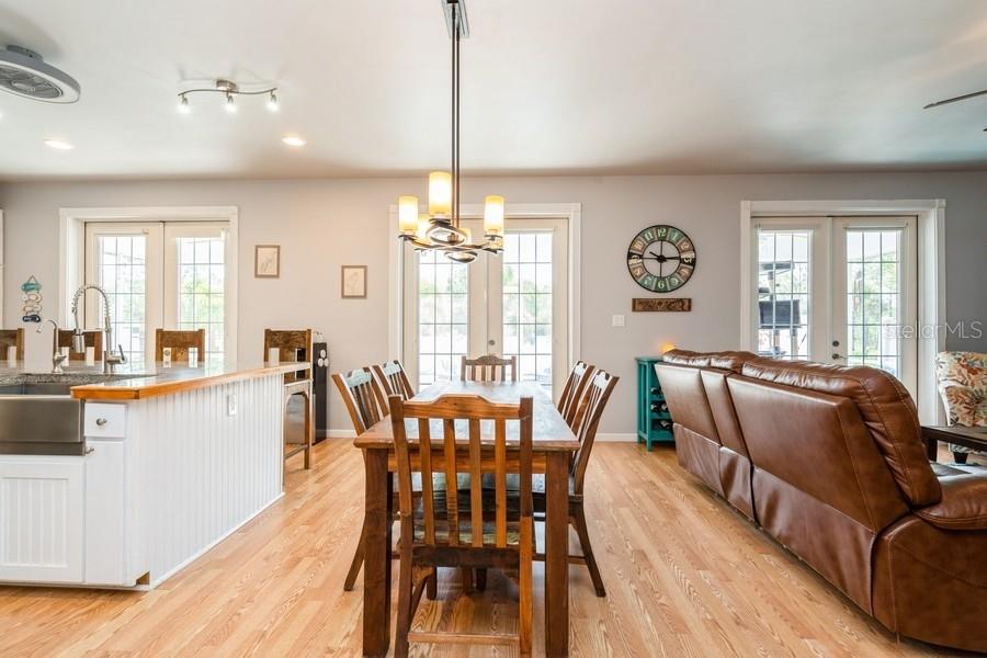 Image 5 of 36 For 7424 Acorn Boulevard