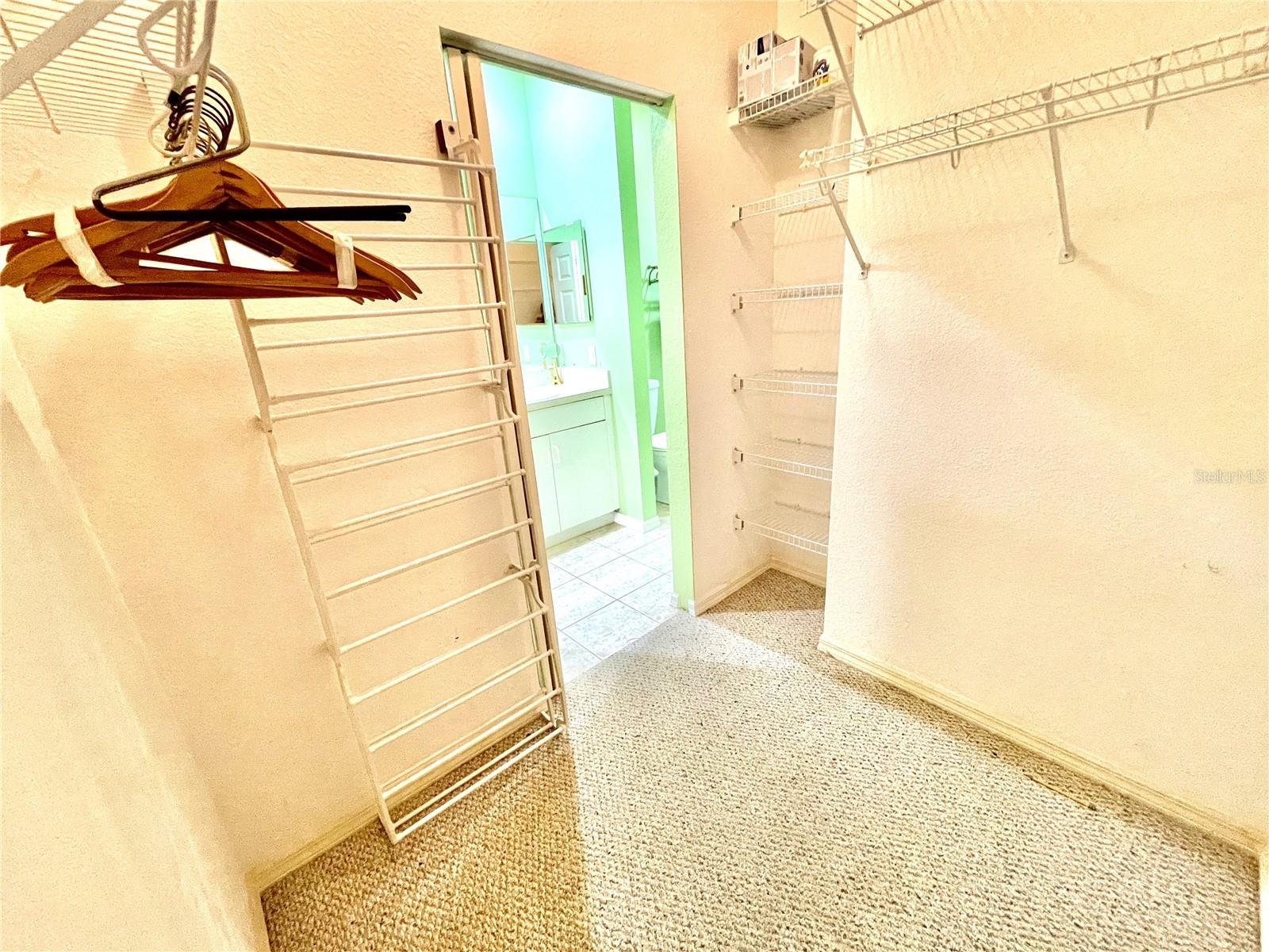 Image 35 of 70 For 1431 Red Oak Lane