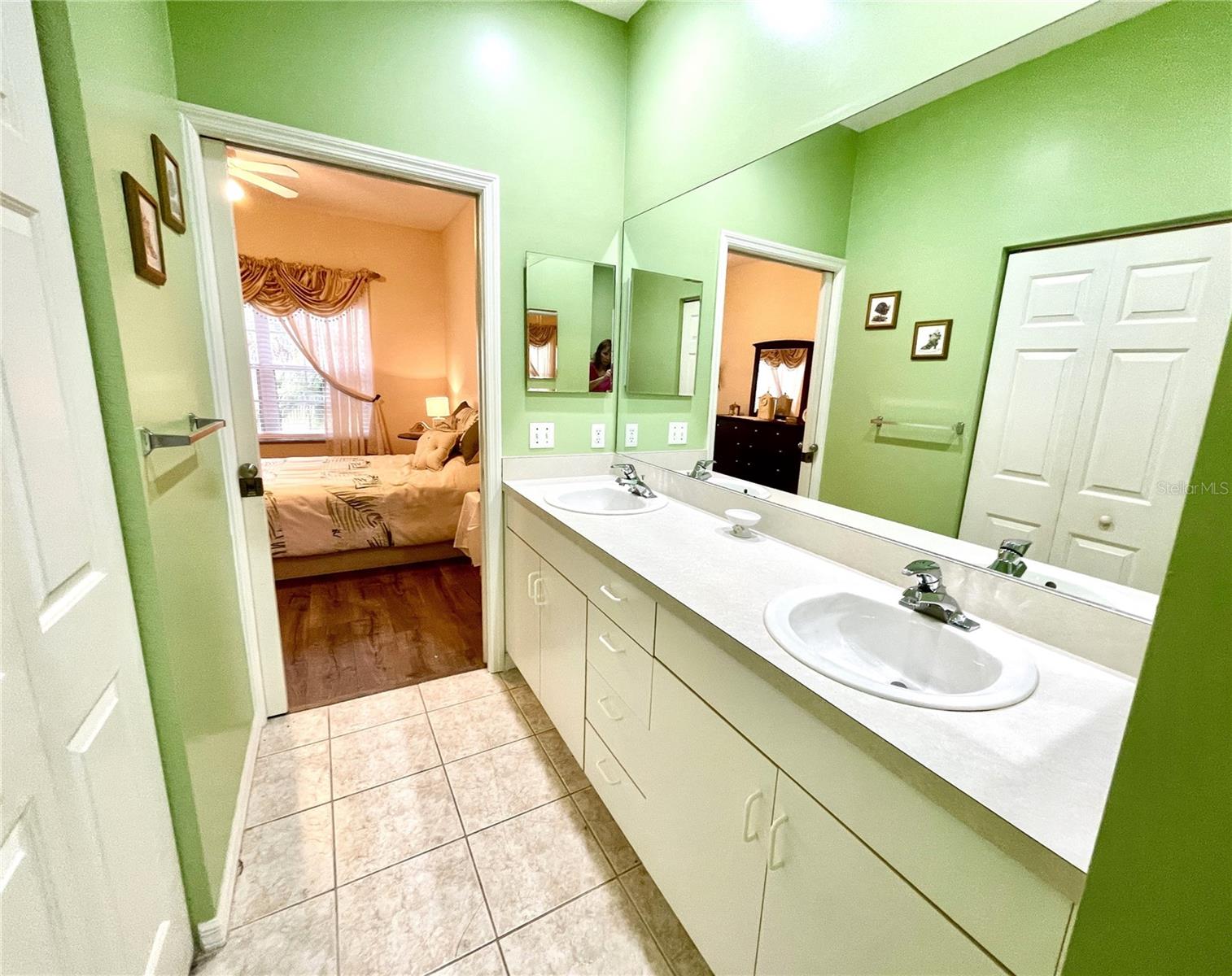 Image 40 of 70 For 1431 Red Oak Lane