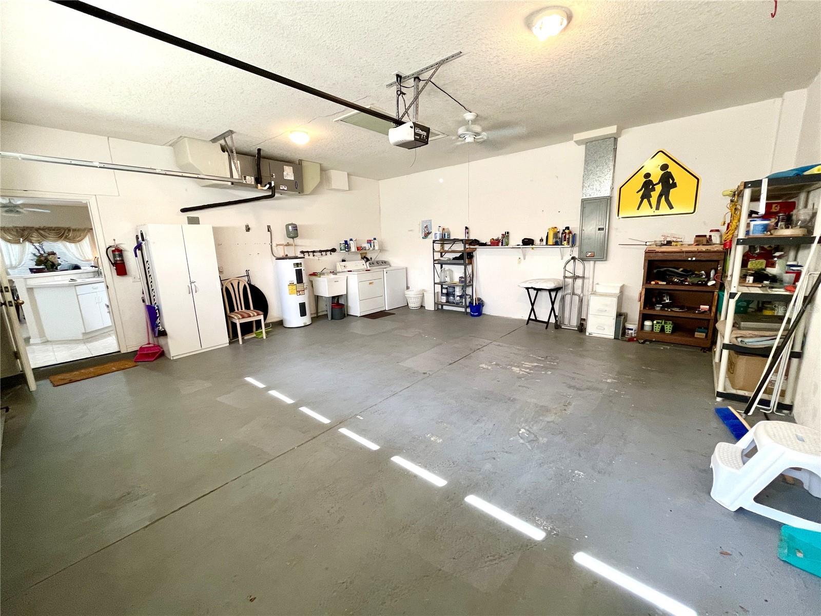 Image 50 of 70 For 1431 Red Oak Lane